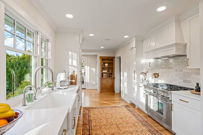 Kitchens photo